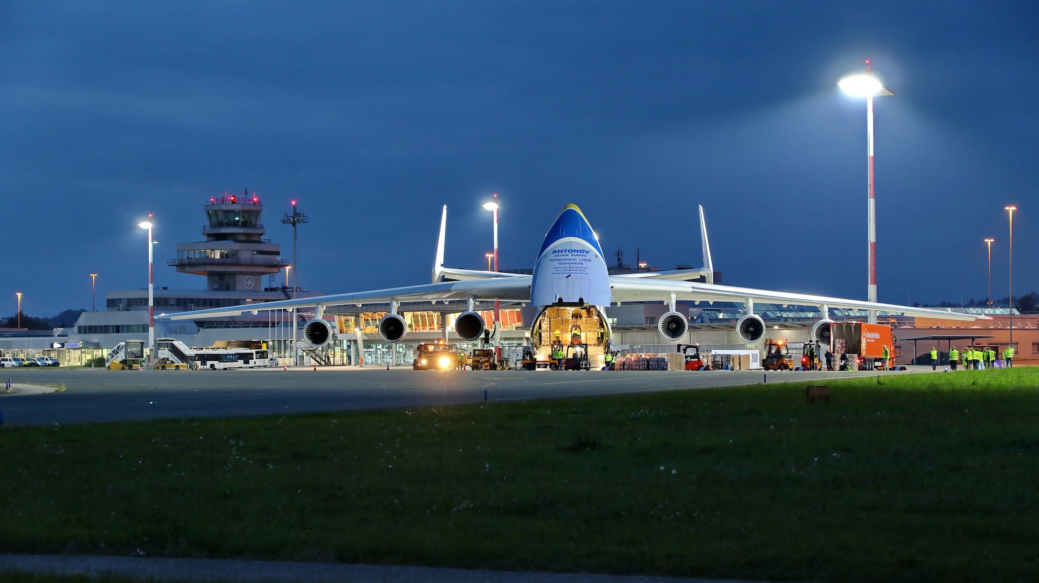 Linz Airport Flughafen Linz GesmbH YouTube banner