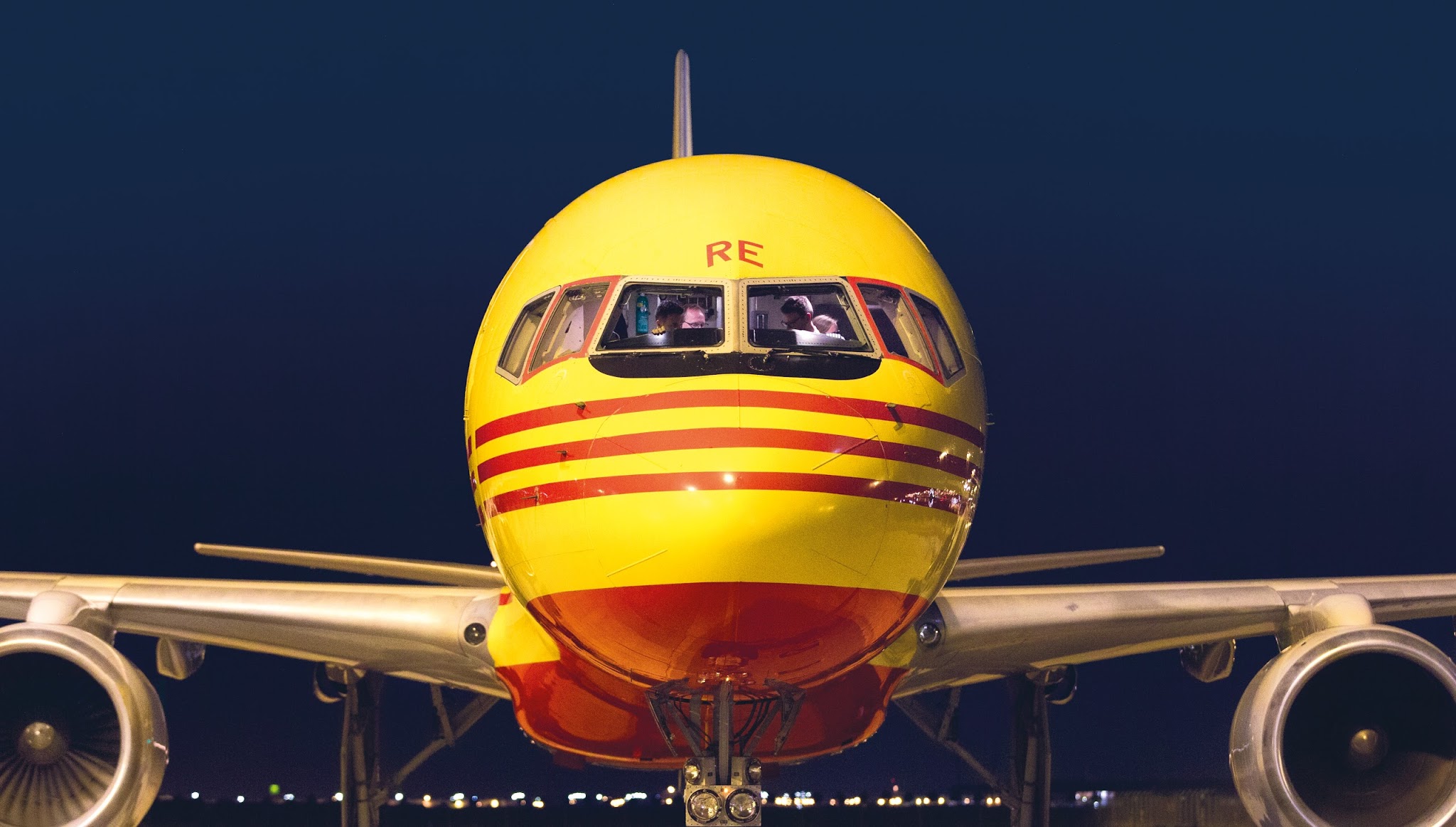 DHL Express BE YouTube banner