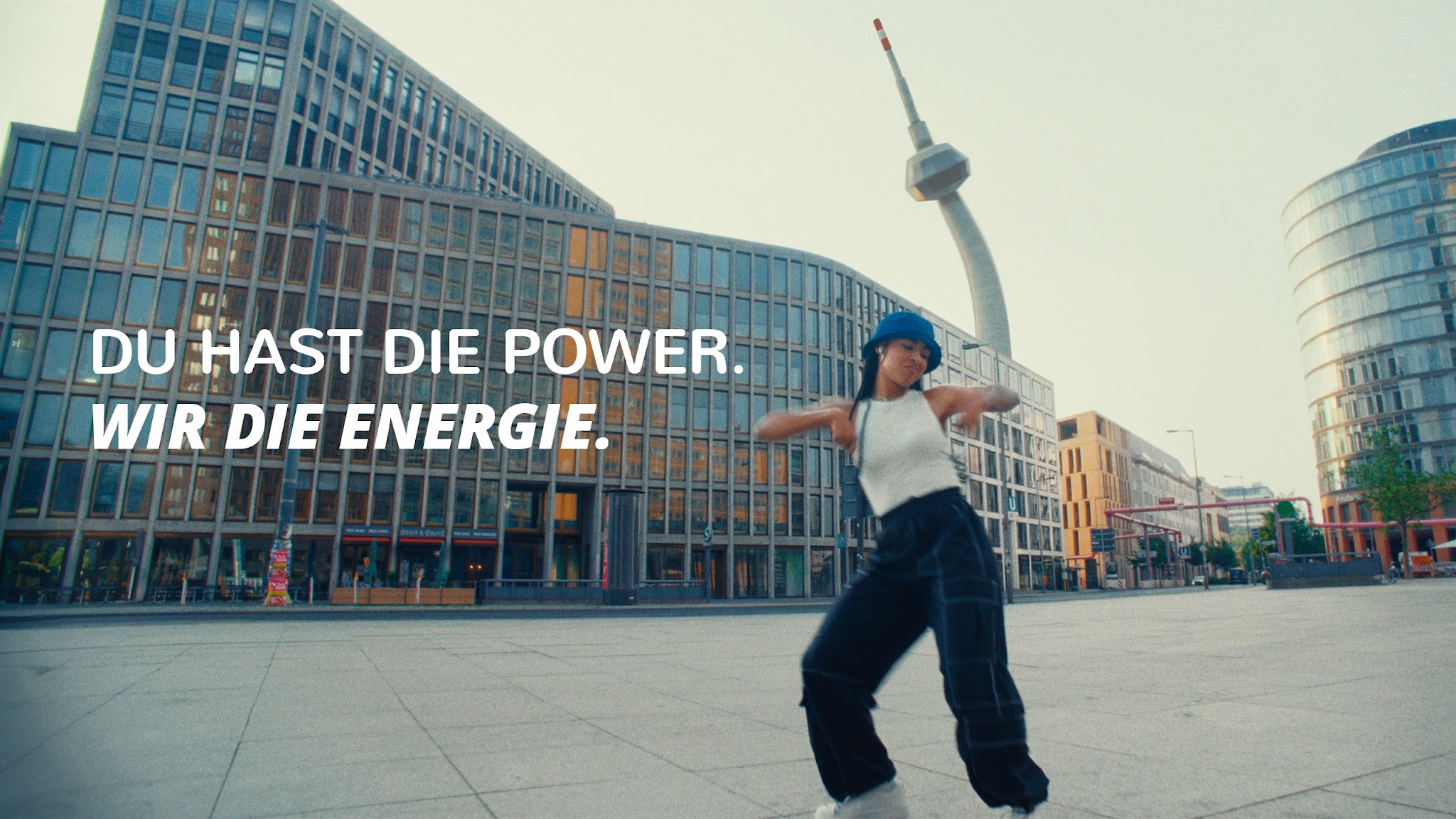 E WIE EINFACH YouTube banner