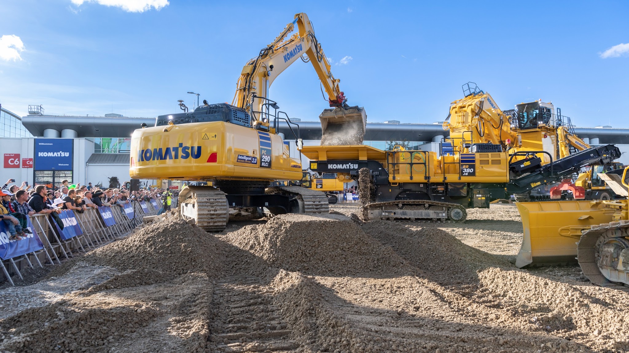 Komatsu Europe International N.V. YouTube banner